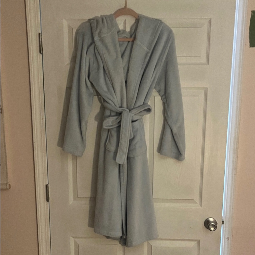 Forever 21 Hello Kitty Cozy Blue Women's Robe